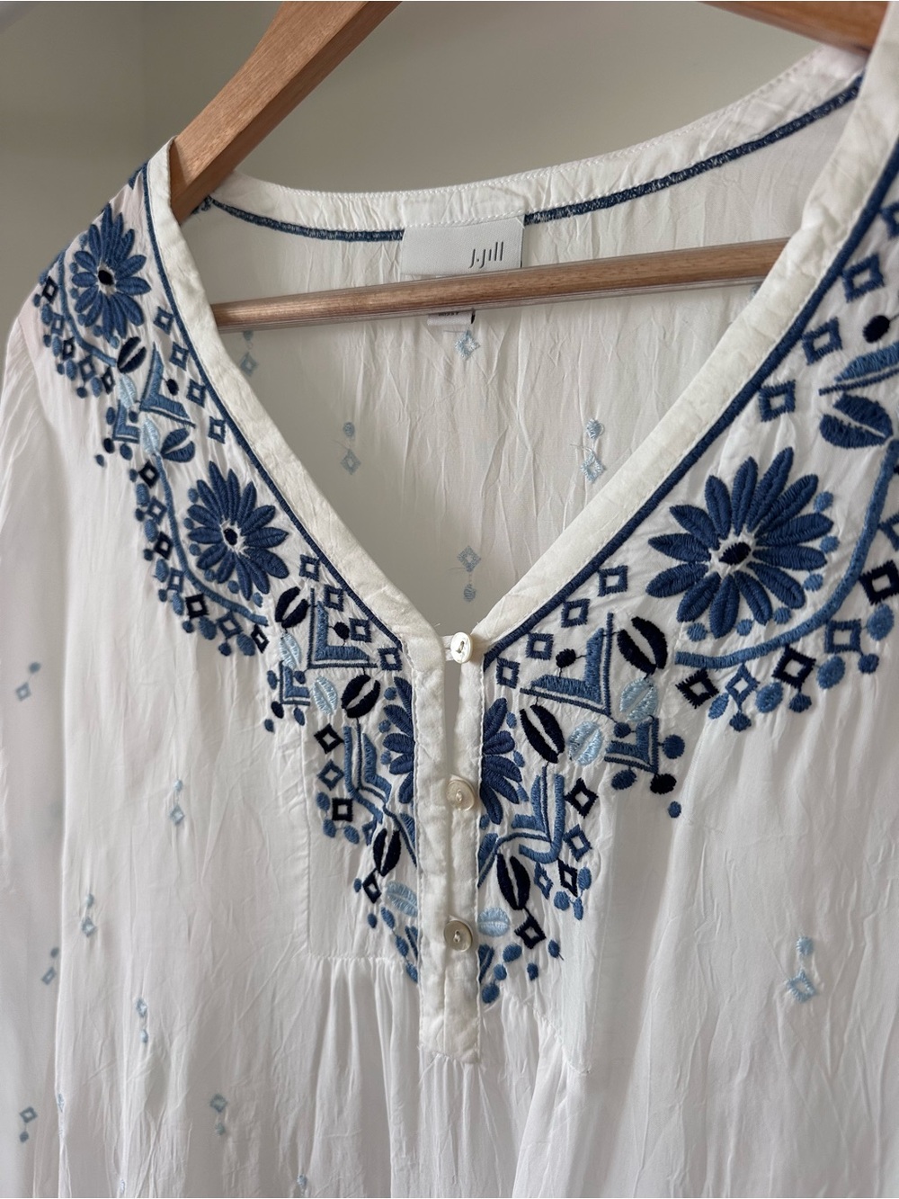 J. Jill White Peasant Tunic with Blue Floral Embroidery - Picture 4 of 9